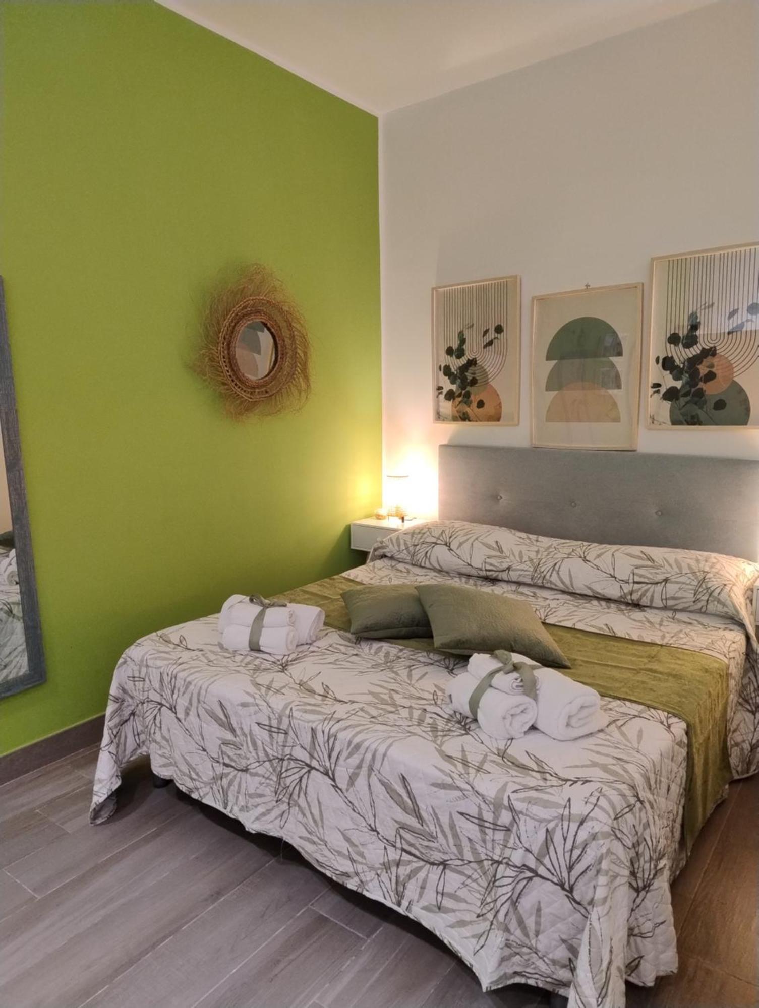 La Casita Nel Bosco Apartment Наполи Екстериор снимка
